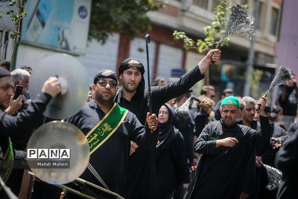 عزاداری تاسوعای حسینی (ع) در هیات کربلایی‌های مقیم تهران