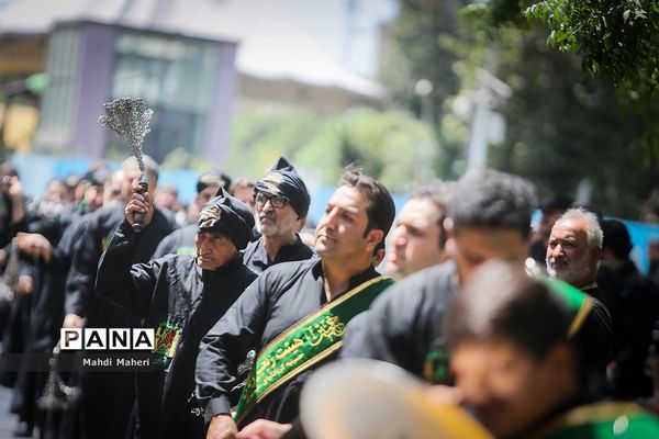 عزاداری تاسوعای حسینی (ع) در هیات کربلایی‌های مقیم تهران