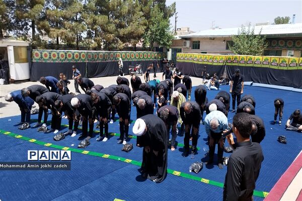 برگزاری مراسم عزاداری ظهر تاسوعا حسینی در شهرستان رباط کریم