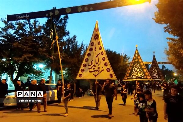 مراسم شب عاشورای حسینی در شهر آیینی ومذهبی نوش آباد