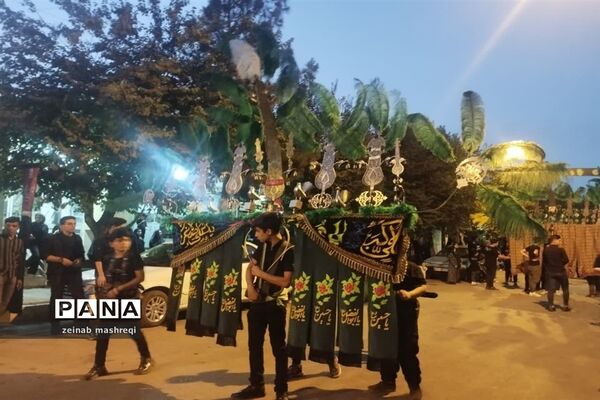 مراسم شب عاشورای حسینی در شهر آیینی ومذهبی نوش آباد