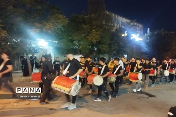 مراسم شب عاشورای حسینی در شهر آیینی ومذهبی نوش آباد