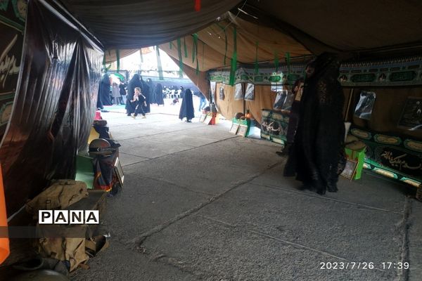 روز دهم محرم هیات دختران در کانون فرهنگی تربیتی عاطفه برپا شد