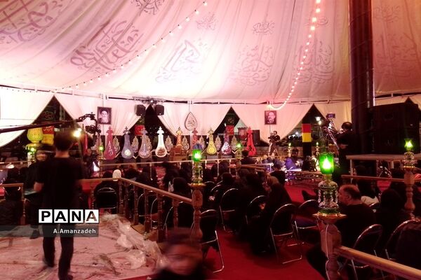 خیمه عاشورایی تهران میزبان عاشقان حضرت ابا عبد الله الحسین(ع)