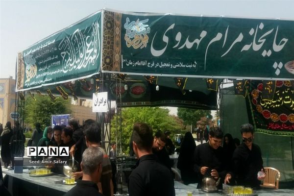 عزاداری تاسوعای حسینی در آرامگاه شهید مدرس کاشمر