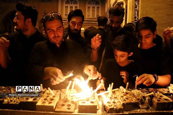 آیین شمع‌گذاری در تبریز