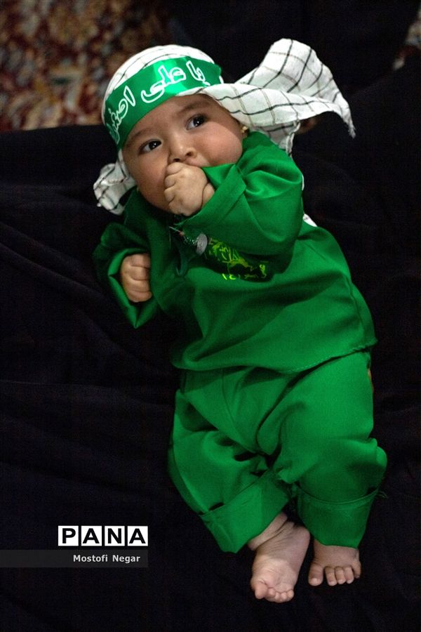 همایش شیرخوارگان حسینی اردکان در روز تاسوعا