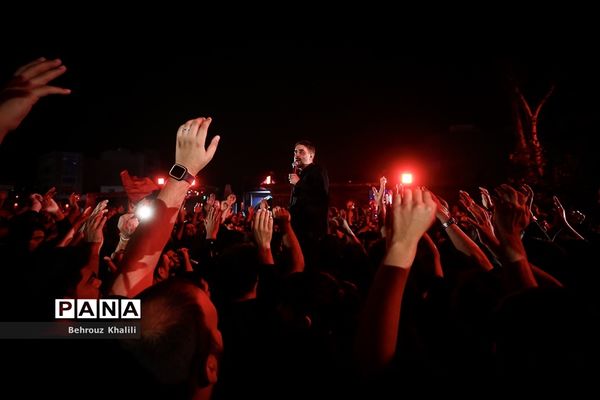 عزاداری شب عاشورای حسینی در امامزاده صالح(ع)