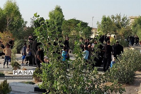 حضور مردم شهرستان قرچک، کنار عزیزان آسمانی‌ در روز دهم ماه محرم