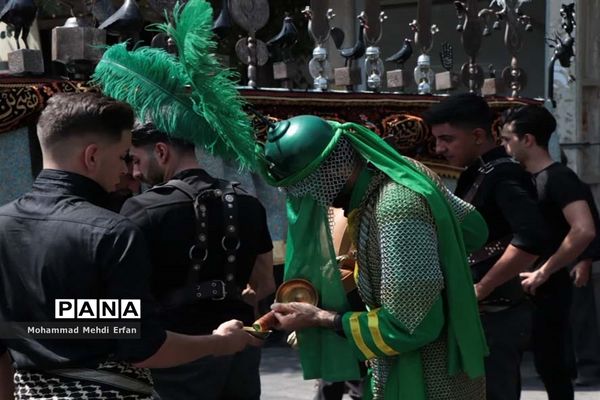 برگزاری مراسم عزاداری امام حسین (ع) در آباده