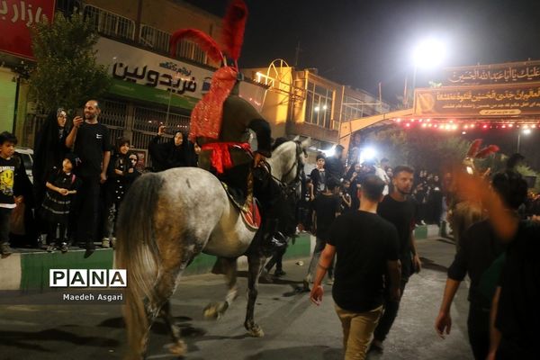 دسته تعزیه‌خوان لشکریان یزید در شب عاشورا