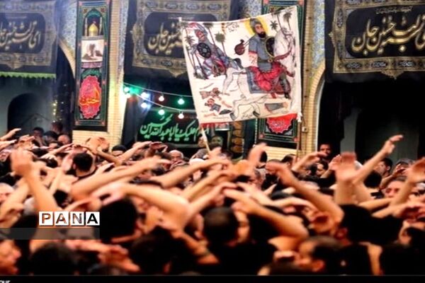 سربند یاحسین (ع) بر پیشانی نصف جهان