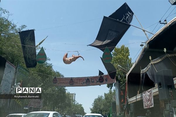 قافله عزاداری صبح عاشورا مشهد مقدس