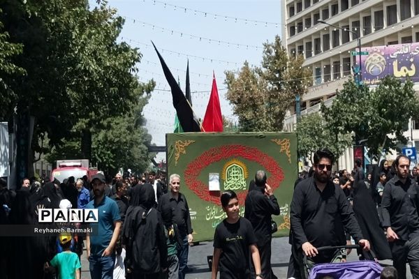 قافله عزاداری صبح عاشورا مشهد مقدس