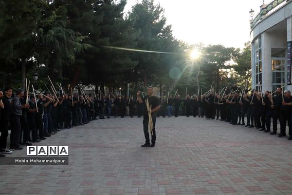 مراسم عزاداری دستجات حسینی در استانداری آذربایجان شرقی