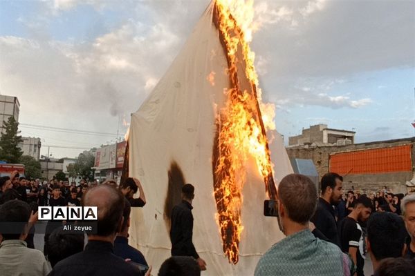 مراسم خیمه سوزان ،ظهر عاشورا در مصلی مشهد مقدس