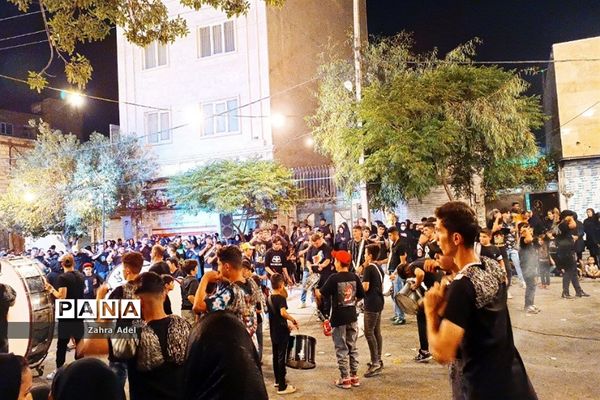 تجمع عزاداران شهرستان قرچک در روز سوم شهادت امام حسین(ع)