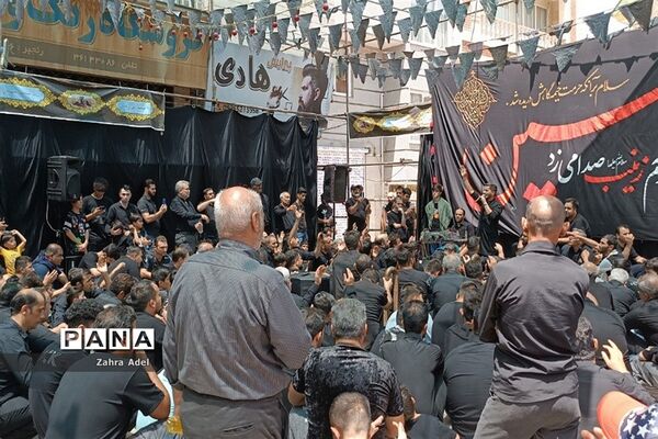 تجمع عزاداران شهرستان قرچک در روز سوم شهادت امام حسین(ع)