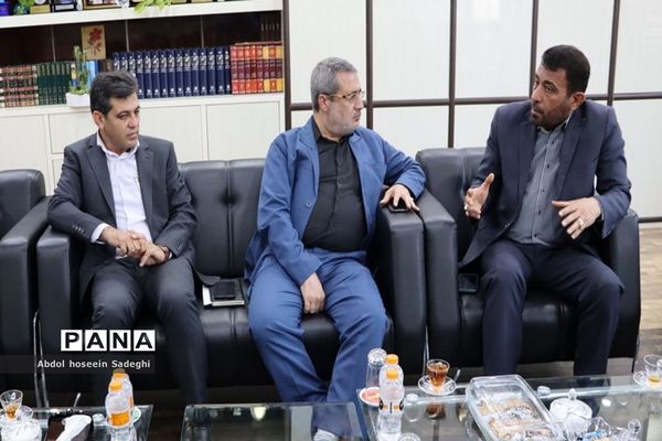 جلسه معارفه معاون ذی‌حساب اداره‌کل آموزش و پرورش استان بوشهر
