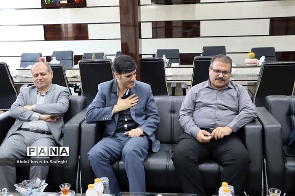 جلسه معارفه معاون ذی‌حساب اداره‌کل آموزش و پرورش استان بوشهر