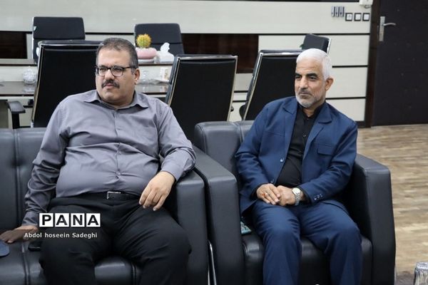 جلسه معارفه معاون ذی‌حساب اداره‌کل آموزش و پرورش استان بوشهر