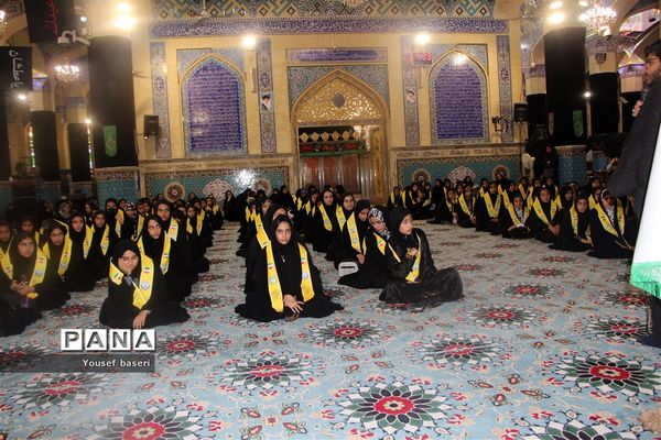 اعزام ۱۲۰ دانش‌آموز دختر زیارت‌اولی یزدی به مشهد مقدس