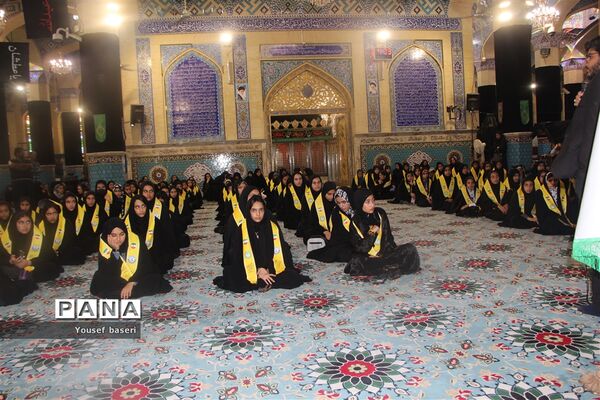 اعزام ۱۲۰ دانش‌آموز دختر زیارت‌اولی یزدی به مشهد مقدس
