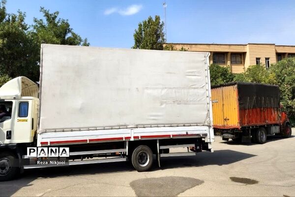 تحویل تجهیزات جدید برای مدارس جدید بهارستان