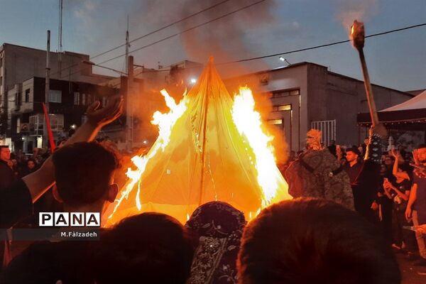 نمایش عروسکی واقعه کربلا و تعزیه شام غریبان