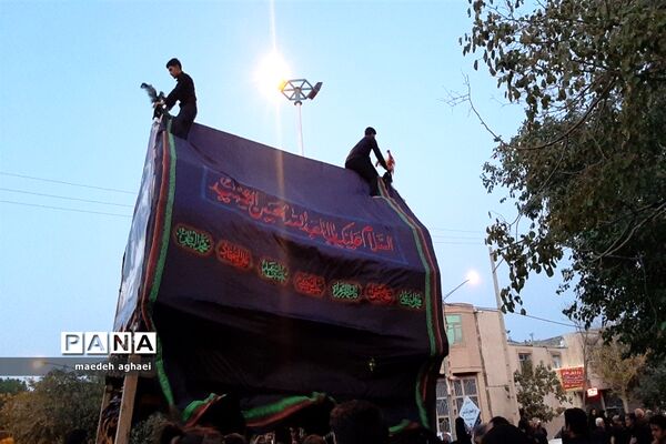 عاشورا، زمانی برای عاشقی زیر پرچم امام حسین(ع)