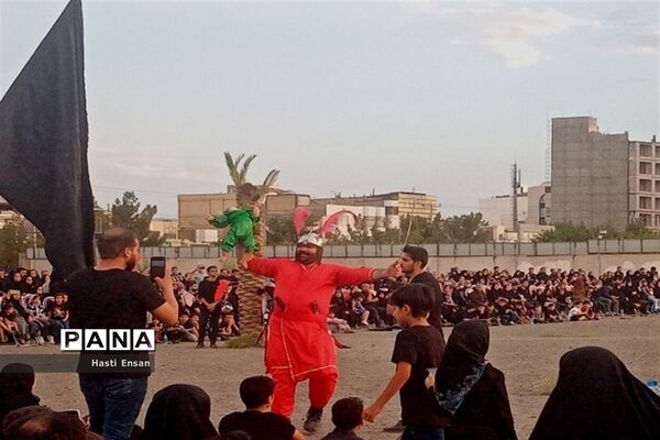 برگزاری مراسم خیمه سوزان در شهرک غرب مشهد