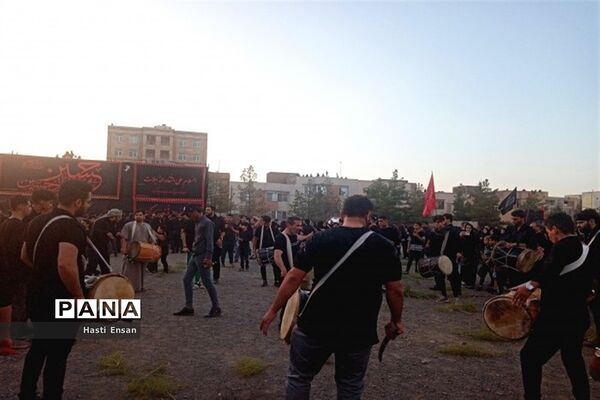 برگزاری مراسم خیمه سوزان در شهرک غرب مشهد