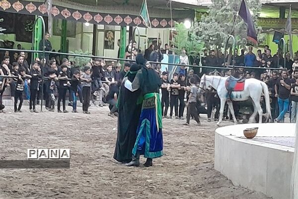 مراسم تعزیه‌خوانی شهادت امام حسین(ع) در شهر شهید‌پرور کوشک