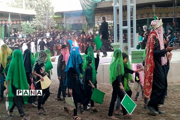 مراسم تعزیه‌خوانی شهادت امام حسین(ع) در شهر شهید‌پرور کوشک