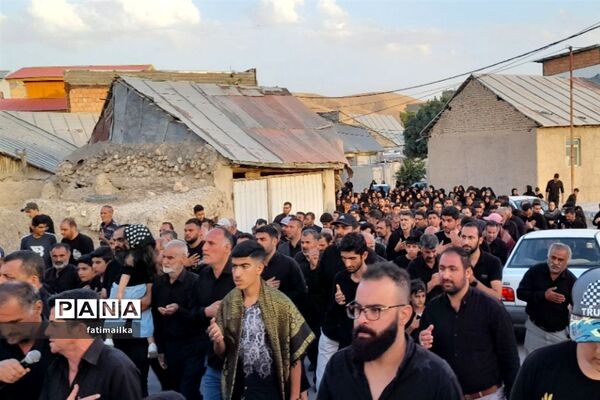 مراسم شام غریبان و خیمه‌سوزان در روستای شهرآباد شهرستان فیروزکوه
