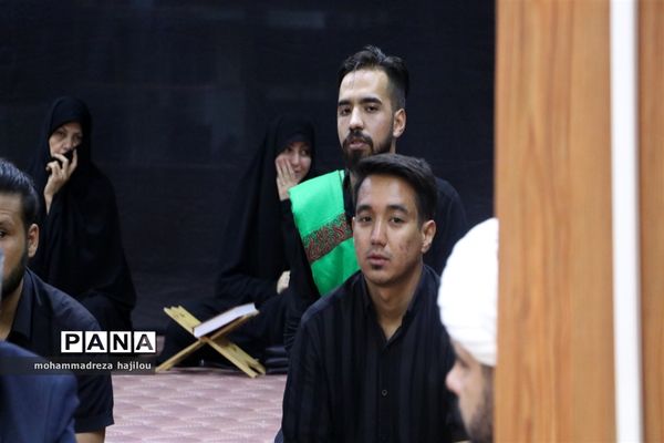 احیا قرآنی شب عاشورا در شهرستان ساوه