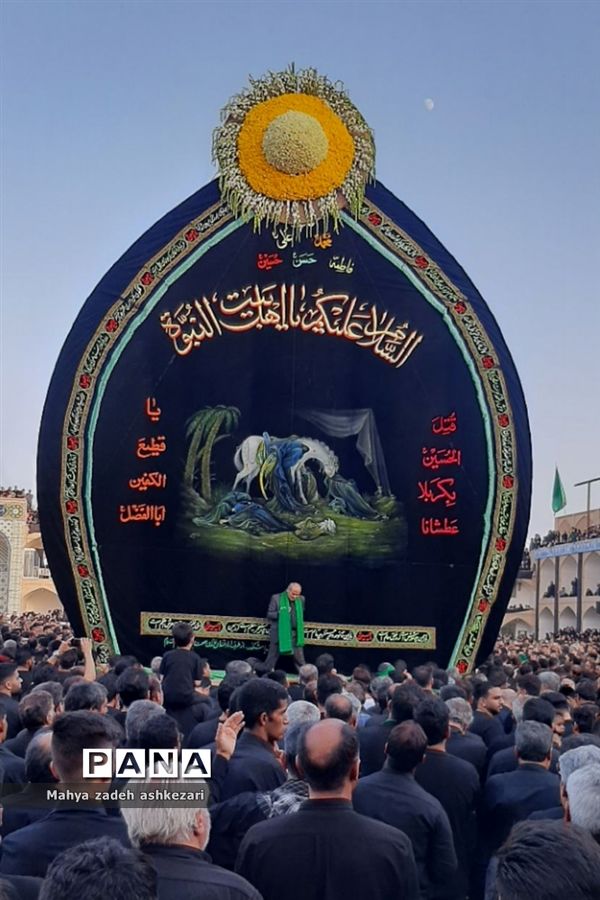 ‌عزاداری و نخل‌برداری مردم حسینی اشکذر در روز عاشورا