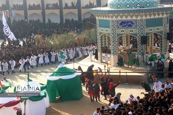 ‌عزاداری و نخل‌برداری مردم حسینی اشکذر در روز عاشورا