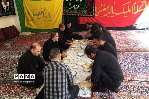 خدمت مردمان شهرستان قرچک به عزادارن حسینی در محرم