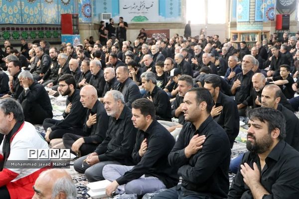 اقامه نماز جمعه عاشورایی در شهرستان قدس