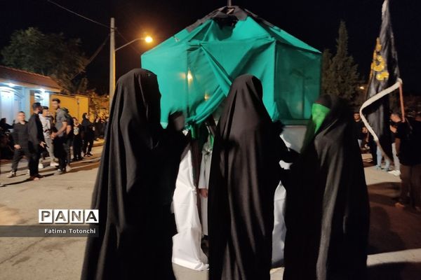 مراسم تعزیۀ خیمه‌سوزانی شام غریبان در شیراز