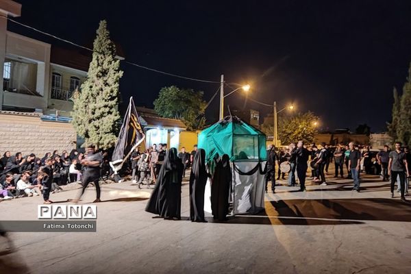 مراسم تعزیۀ خیمه‌سوزانی شام غریبان در شیراز