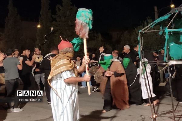 مراسم تعزیۀ خیمه‌سوزانی شام غریبان در شیراز