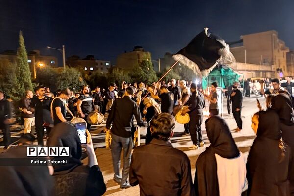 مراسم تعزیۀ خیمه‌سوزانی شام غریبان در شیراز