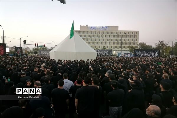 مراسم خیمه‌سوزان در مشهد