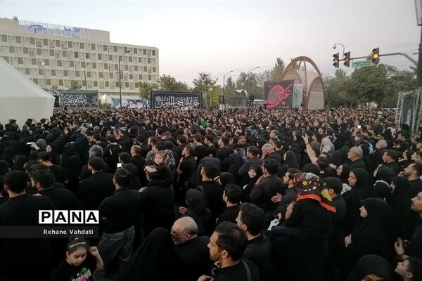 مراسم خیمه‌سوزان در مشهد