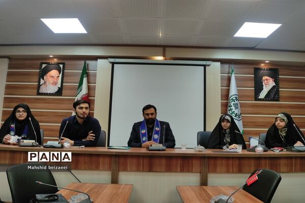 برگزاری اولین کارگاه مجری‌گری با حضور دبیر کارگروه دانش‌آموز زینب طلوع