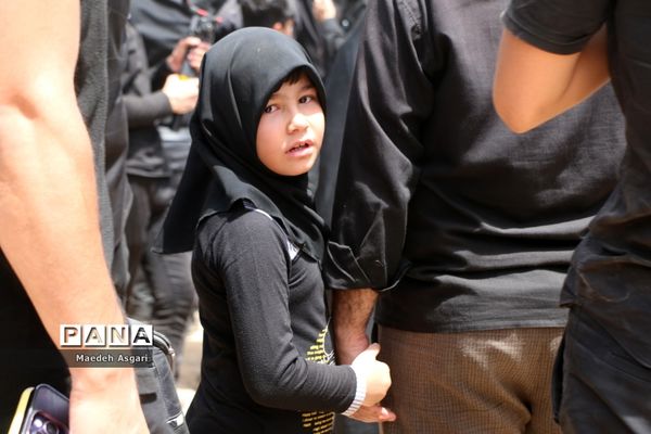 جلوه‌هایی ازعزاداری و نمایش تعزیه در قم -2