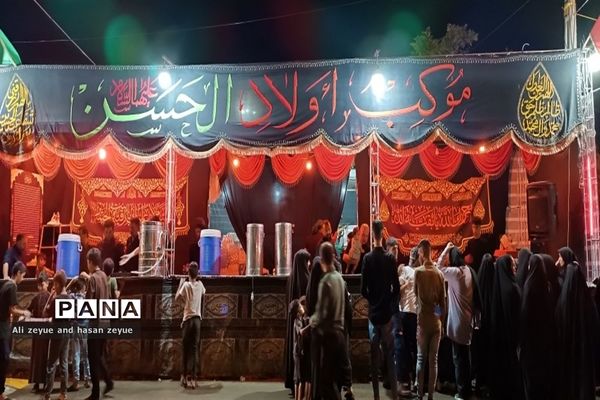 برپایی موکب‌ها در شب شهادت امام زین‌العابدین (ع)