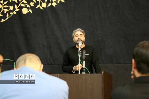 آیین رونمایی از کتیبه بانوان عاشورایی در هیات هنر و رسانه